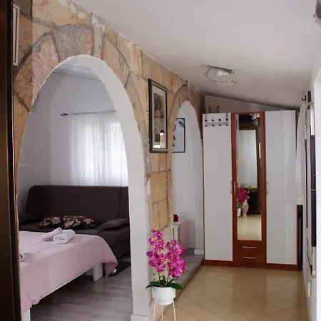 Apartment Karlana - Centar