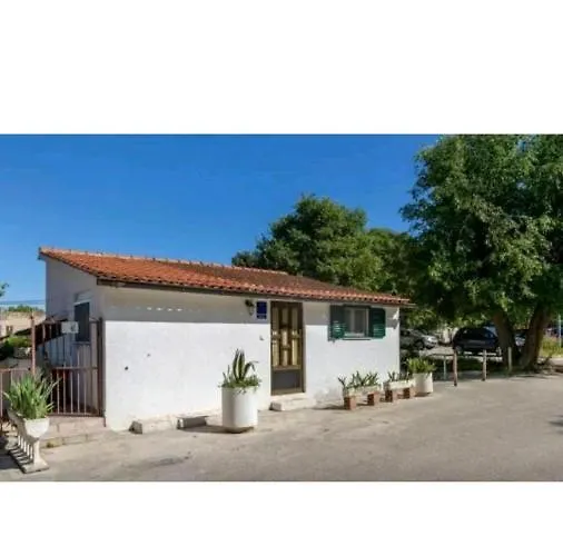 Karlana - Centar 公寓